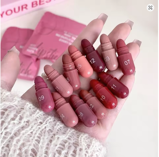Pack of 18 Capsule Premium lipstick set
